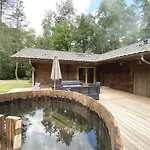 Le Fishing Lodge Chalet En Bois Avec Bain Nordique