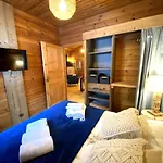 Le Fishing Lodge Chalet En Bois Avec Bain Nordique