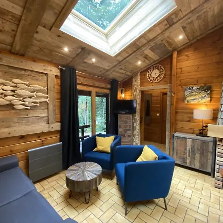 Шале Le Fishing En Bois Avec Bain Nordique *