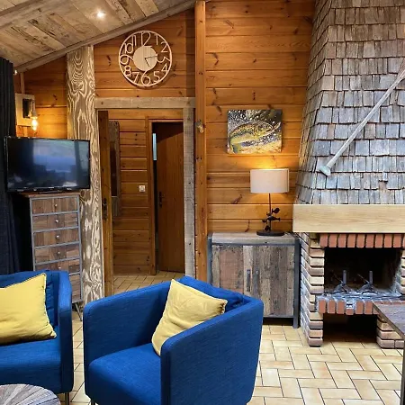 Le Fishing En Bois Avec Bain Nordique