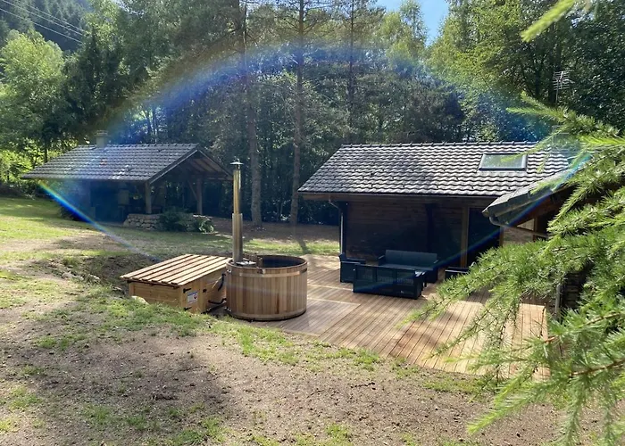 Le Fishing En Bois Avec Bain Nordique