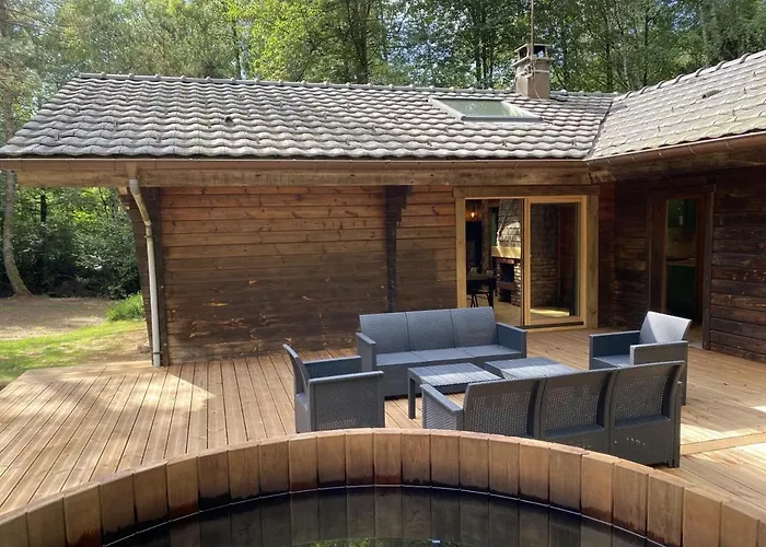 Le Fishing En Bois Avec Bain Nordique *