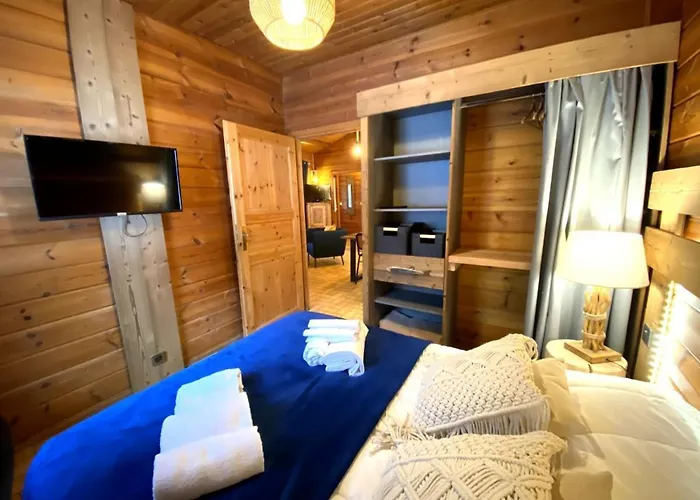 Le Fishing En Bois Avec Bain Nordique